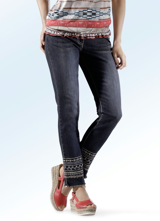- Jeans mit Stickerei im Ethno-Stil, in Größe 017 bis 052, in Farbe ANTHRAZIT