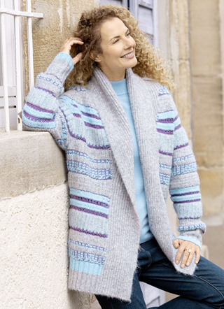 Strickjacke in Grobstrick