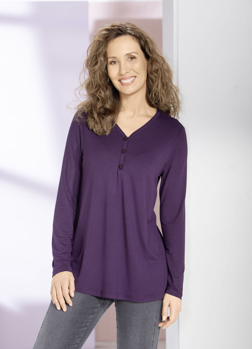 Langarm - Shirt-Tunika mit kurzer Knopfleiste, in Größe 036 bis 054, in Farbe AUBERGINE